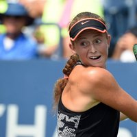 Ostapenko Kvebekas turnīra pusfinālā uzvar Broudiju un nonāk soli tuvāk savam pirmajam WTA titulam