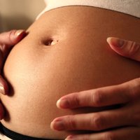 Первое кормление, домашние роды и другие актуальные для беременных темы