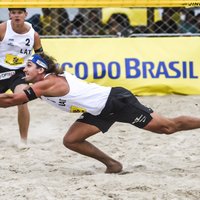 Ekonomikas krīze Brazīlijā: Rio Olimpiādē samazina skatītāju vietas sacensībās pludmales volejbolā un airēšanā
