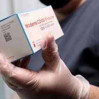 Латвия получила 19 200 доз вакцины Moderna от Covid-19