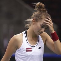 Latvijas tenisa izlase bez Ostapenko zaudē Grieķijai Kingas kausa duelī 