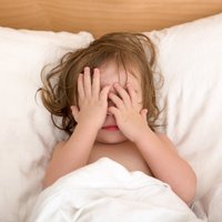 Laiks čučēt: miega rituāli un metodes, kā mazuli vieglāk nolikt gulēt