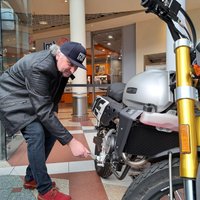Atsākas konkurss 'Latvijas Gada motocikls'; jaunākos močus var apskatīt 'Molā'