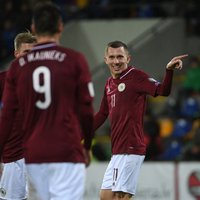 Latvijas futbola izlase FIFA rangā pakāpjas par 19 pozīcijām