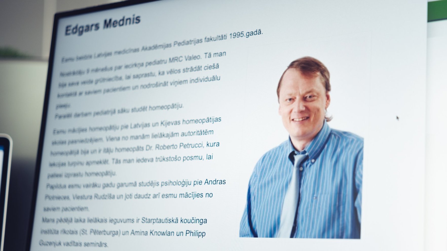 Mednis uzvar tiesvedībā par viņa ārsta sertifikātu anulēšanu