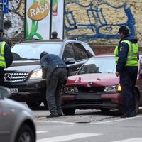 Pirmdien Latvijā reģistrētas 114 avārijas; cietuši 10 cilvēki