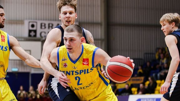 "Ventspils" basketbolisti turpina uzvaru sēriju