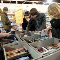 Grāmatizdevēji: pārāk maz tiek darīts grāmatu lasīšanas popularizēšanā