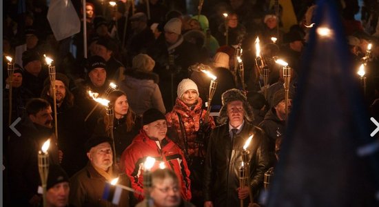 Несмотря на распространение Covid-19, Нацблок призывает людей собраться на факельное шествие
