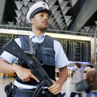 Bažās par islāmistu uzbrukumu Vācijas dienvidrietumos pastiprināti drošības pasākumi lidostās