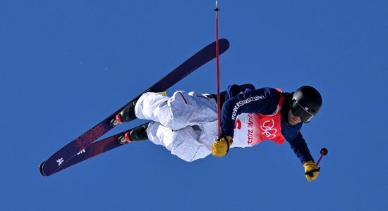 ASV frīstaila slēpotāji Hols un Gepers izcīna dubultuzvaru sloupstailā