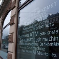 'PNB Bankas' darbības apturēšana – ko šis lēmums nozīmē bankas klientiem