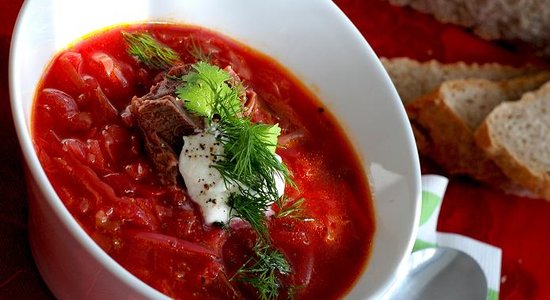 5 рецептов культового борща: с мясом, с яблоками, вегетарианский