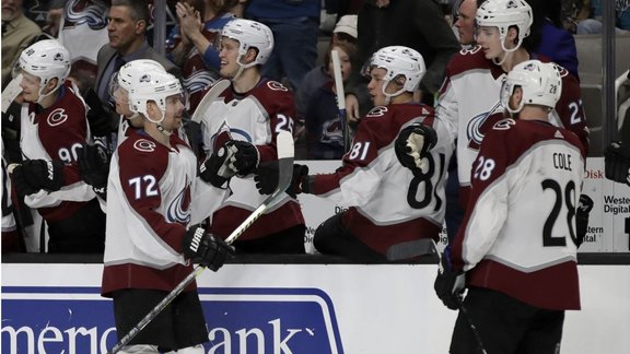 Avalanche Sharks Hockey