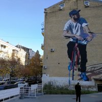 Politika un māksla uz mūriem: satriecoši Kijevas sienu gleznojumi pastaigas attālumā