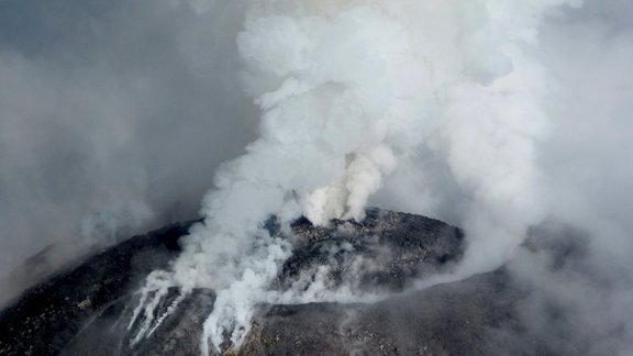 Evakuācija pēc vulkāna izvirduma Meksikā - 11