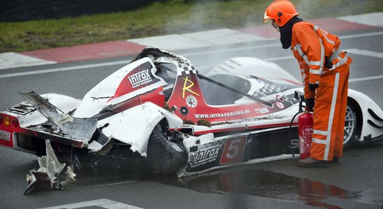 Autobraucēja Štāla nokļuvusi slimnīcā pēc negadījuma sacensībās Nīderlandē