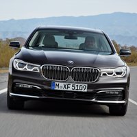 BMW četru turbīnu dīzeļdzinējs attīstīs 395 ZS