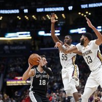 Sanantonio 'Spurs' bez Bertāna zaudē Ņūorleānas 'Pelicans'