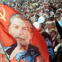 Krimā uzstādīta piemiņas plāksne Staļinam