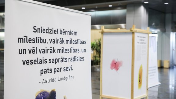 'Centrs Dardedze' konference 'Aizej tur – nezin kur? Ceļa meklējumi vardarbības pret bērnu novēršanai' - 2