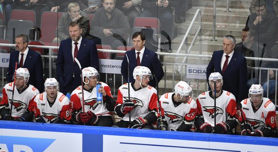 30 protesti piecās spēlēs – Hārtlija vadītais 'Avangard' neapmierināts ar tiesāšanu