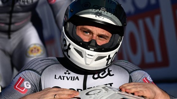 Mārtiņš Cipulis, Matīss Miknis, bobslejs, divnieki