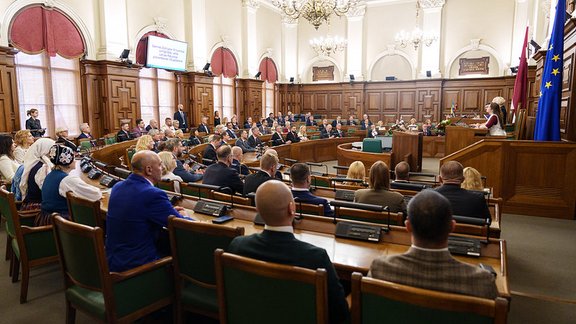  Latvijas Republikas proklamēšanas 106.gadadienai veltītajā parlamenta svinīgajā sēdē