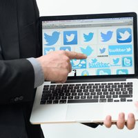 Cīņā pret ekstrēmismu 'Twitter' bloķē 636 tūkstošus lietotāju kontu
