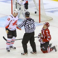 KHL soda Sestito par incidentu mačā pret 'Avangard'
