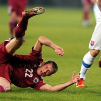 Latvijas futbola izlase FIFA rangā atkārto savu antirekordu