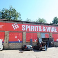 Alkohola tirgotājs "Riga Spirits & Wine Outlet" trešo gadu cietis zaudējumus