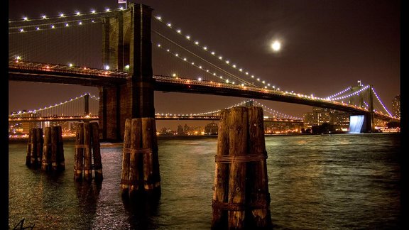 Brooklyn Bridge