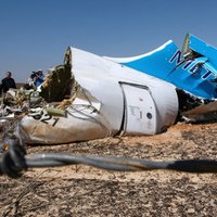 Krievijas 'Airbus A-321' katastrofa - eksperti izvirza pirmās versijas par traģēdijas iemesliem (plkst. 21:41)