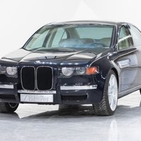 BMW parādījis līdz šim neprezentētu 90. gadu konceptu ar milzīgām 'nāsīm'