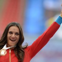Isinbajeva apstiprina atgriešanos kārtslēkšanā, dalību Rio Olimpiādē pagaidām neprognozē