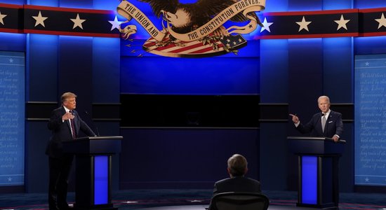 В США прошел первый раунд теледебатов Байдена и Трампа