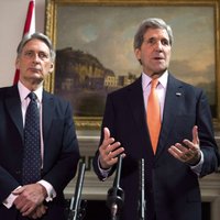 Lielbritānija un ASV apsver jaunas sankcijas pret Krieviju