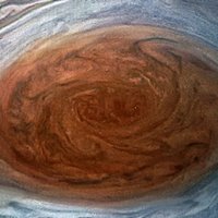 Foto: Zonde 'Juno' uzņēmusi attēlus ar Jupitera sarkano plankumu