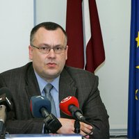 Vēlēšanu komisija referendumu par eiro ieviešanu nerīkos