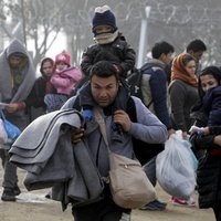 Maķedonija slēdz imigrantiem robežu ar Grieķiju