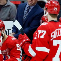 ASV hokeja izlasi PČ atkal vadīs 'Red Wings' treneris Blešils; pēc 10 gadiem izasē atgriežas Keins
