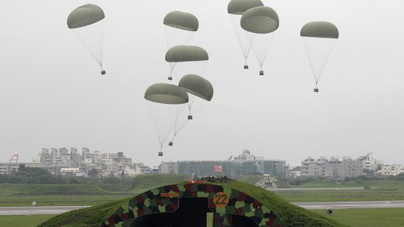 Militārajās mācībās Taivāna gatavojas pret iespējamo Ķīnas uzbrukumu - 23