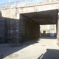 ФОТО: Водители предупреждают – ездить под ВЭФовским мостом опасно (+ комментарий РД)