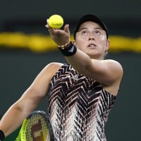 Ostapenko piekāpjas Indianvelsas WTA '1000' sērijas turnīra pusfinālā