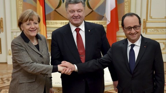 Petr Poroshenko, Francois Hollande, Angela Merkel