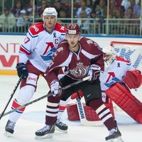Rīgas 'Dinamo' mačā pret 'Lokomotiv' piedzīvo piekto zaudējumu pēc kārtas