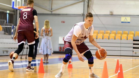 Latvijas basketbola izlase, treniņš - 16