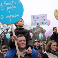 Francijā protestē pret viendzimuma laulībām