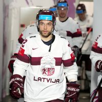 Latvijas hokeja izlases treniņiem pievienojas Jaks un Zīle